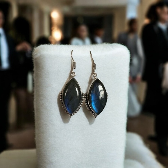 Handmade Jewelry - Natural Labradorite 925 Sterling Silver Earrings